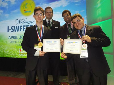Alunos do IFRN conquistam medalha de bronze em feira nos EUA