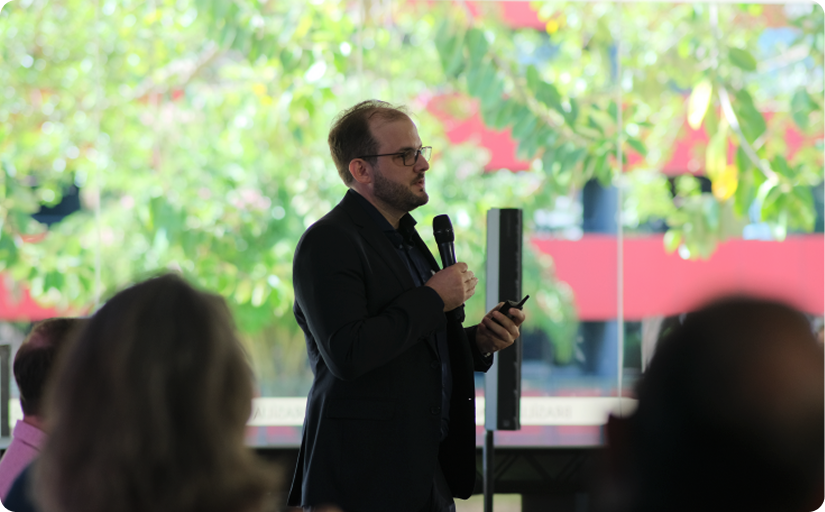 CCSL-IFRN apresenta solução em IA generativa para o MCOM no Llama Community Summit 2025